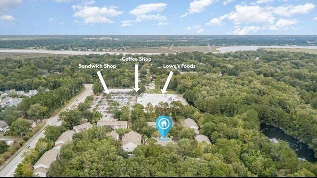 Photo of 4003 Radcliffe Place Drive #B5, Charleston, SC 29414 (MLS # 26001396)