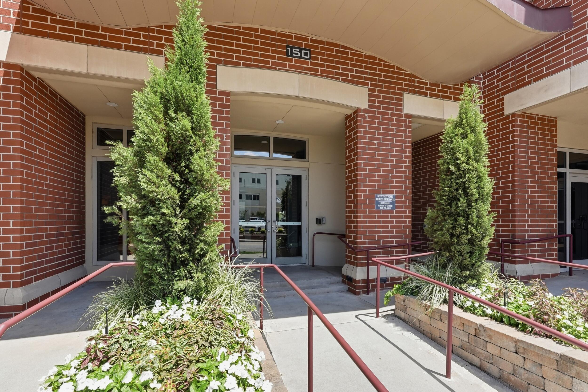 150 Bee Street 402