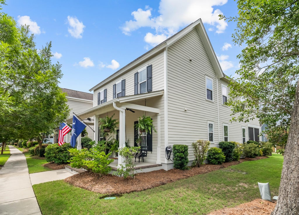 Photo of 251 Ribbon Road, Summerville, SC 29483 (MLS # 26020531)