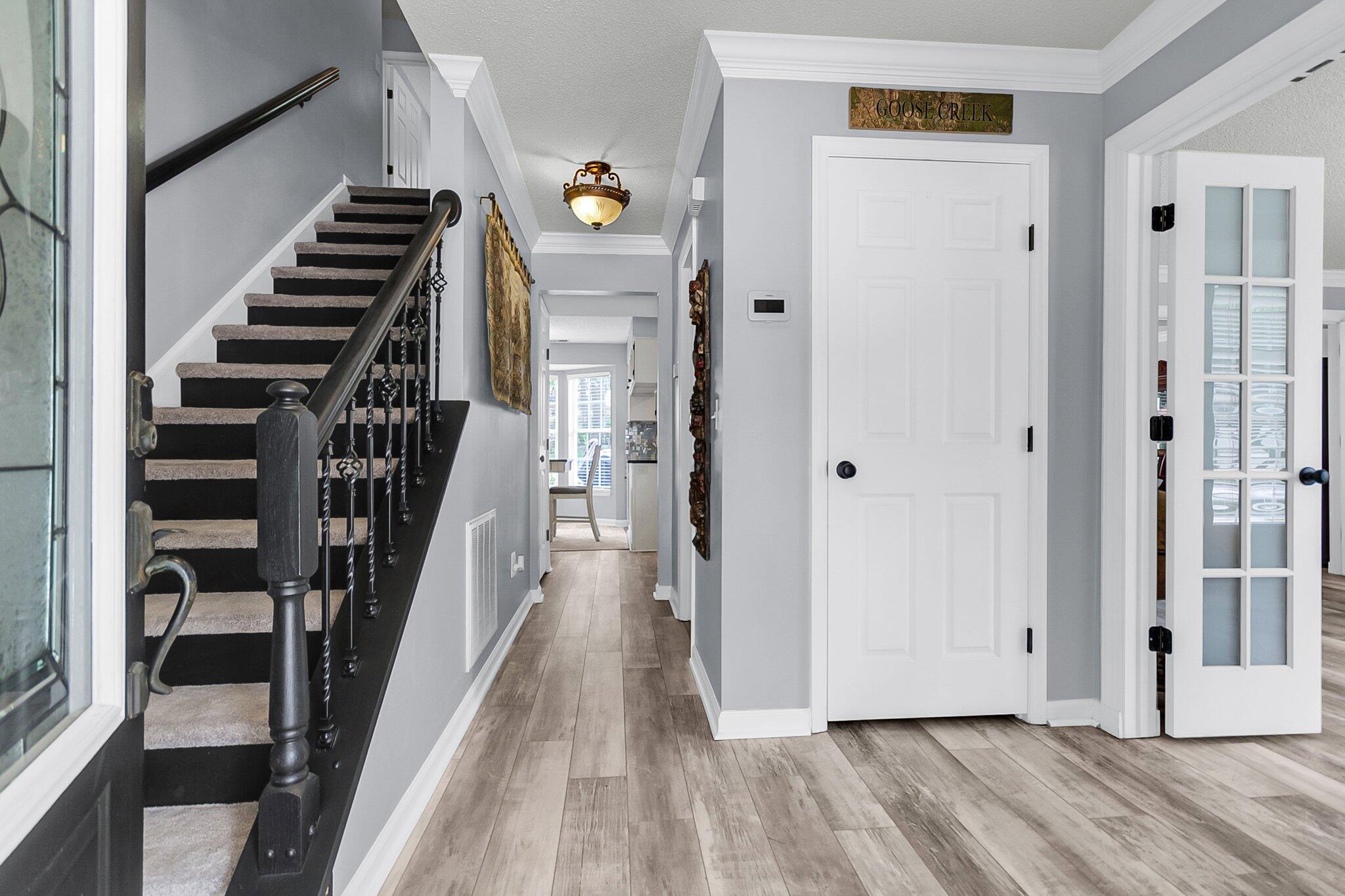 100 Conset Bay Court