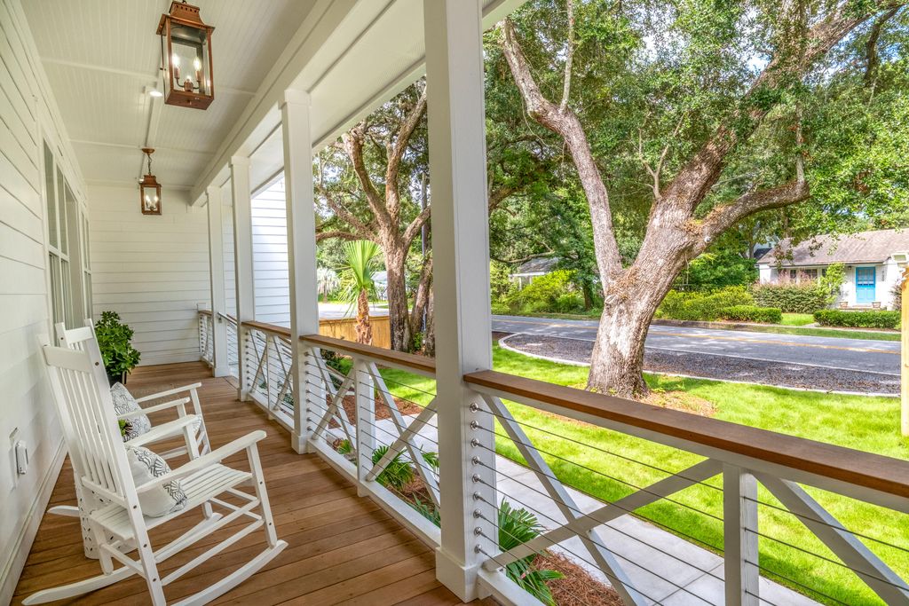 Photo of 727 Mccants Drive, Mount Pleasant, SC 29464 (MLS # 25023258)