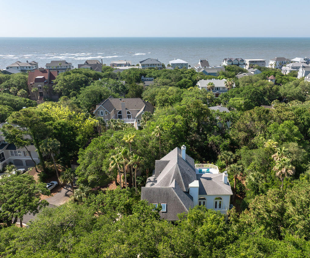 24 Beachwood West