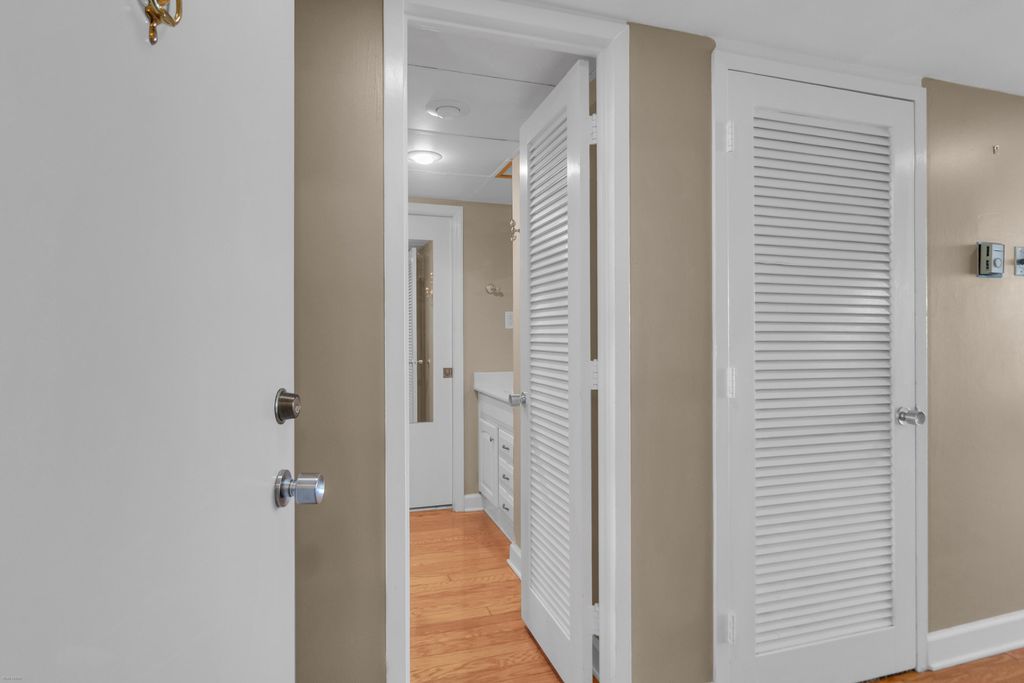 Photo of 14 Lockwood Drive #4 L, Charleston, SC 29401 (MLS # 25030286)