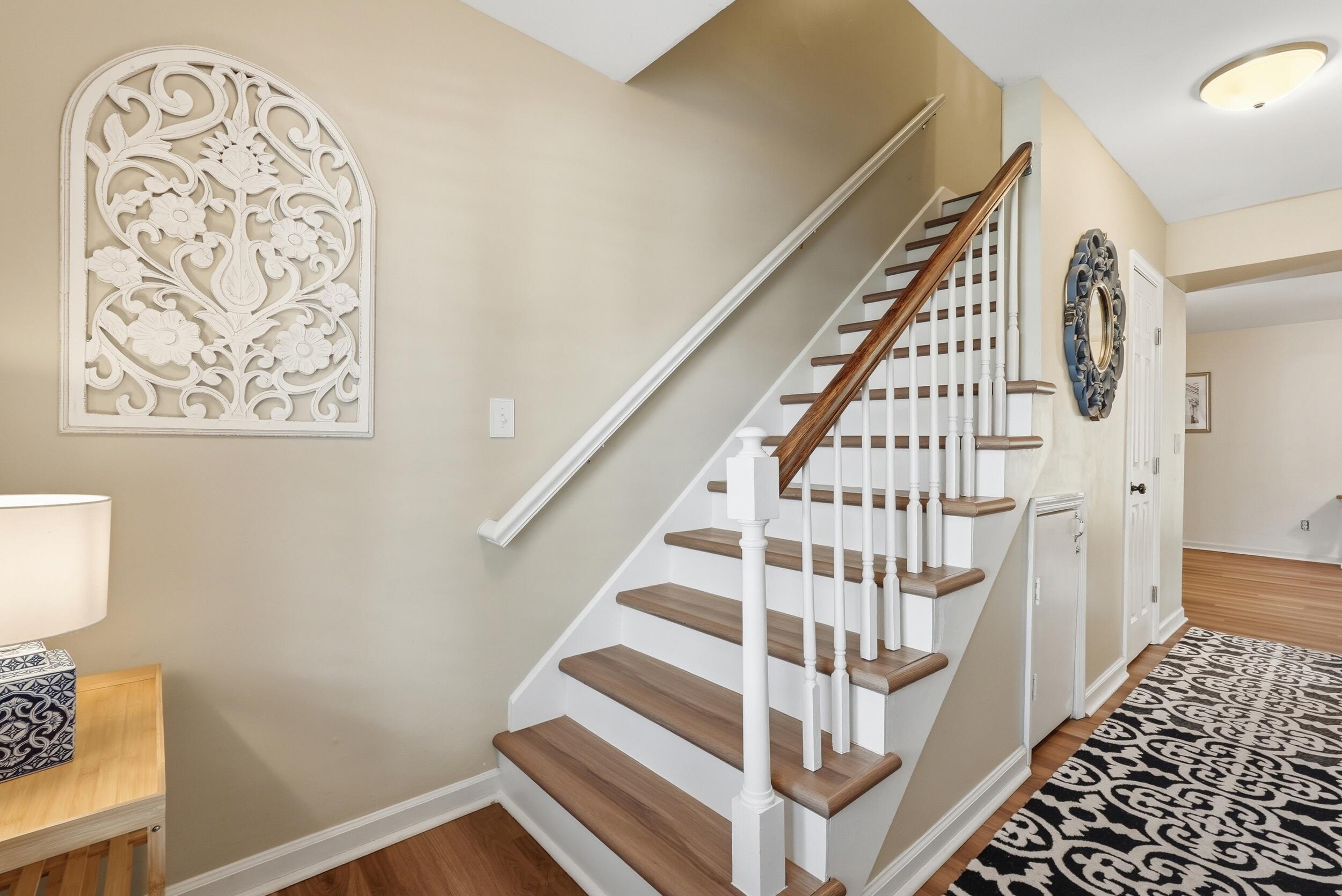 733 Ralston Court