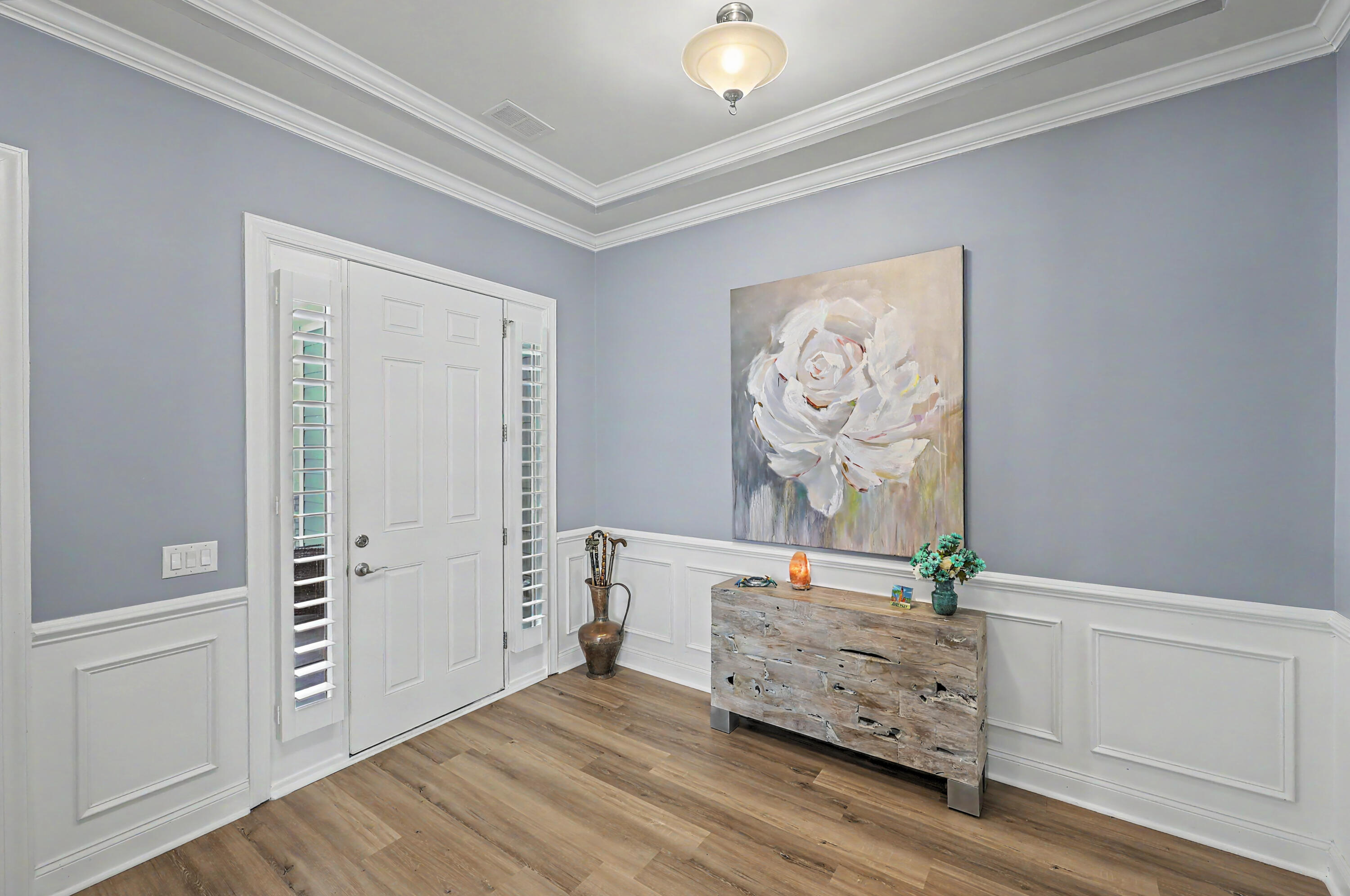 563 Four Seasons Boulevard