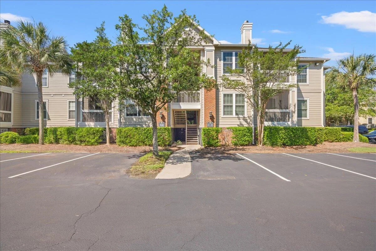 1600 Long Grove Drive Unit 927