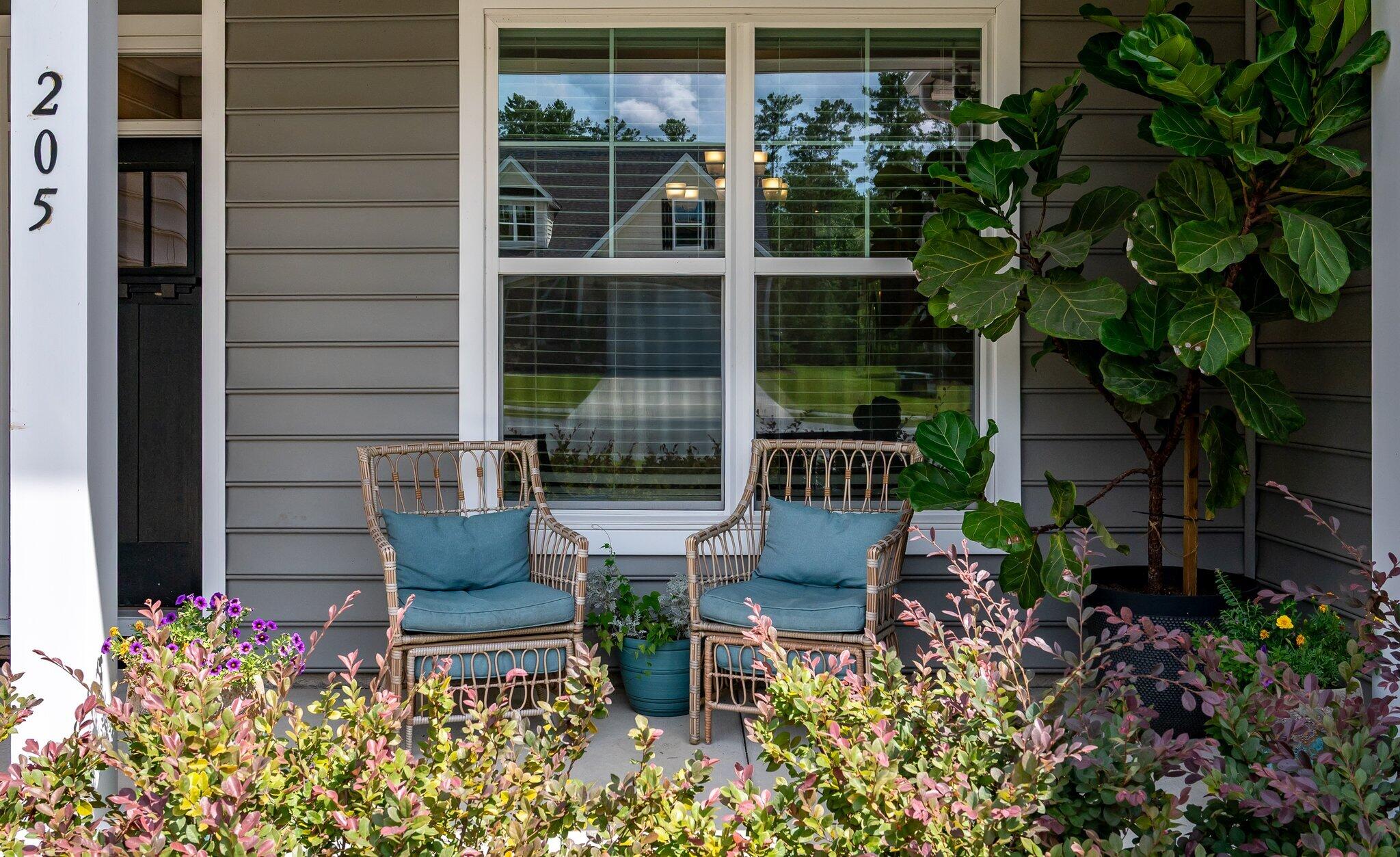 205 Huguenot Trail