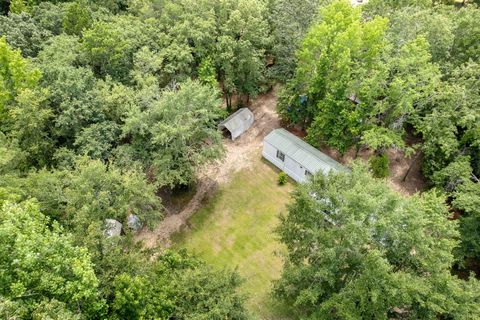 MLS: 25005446