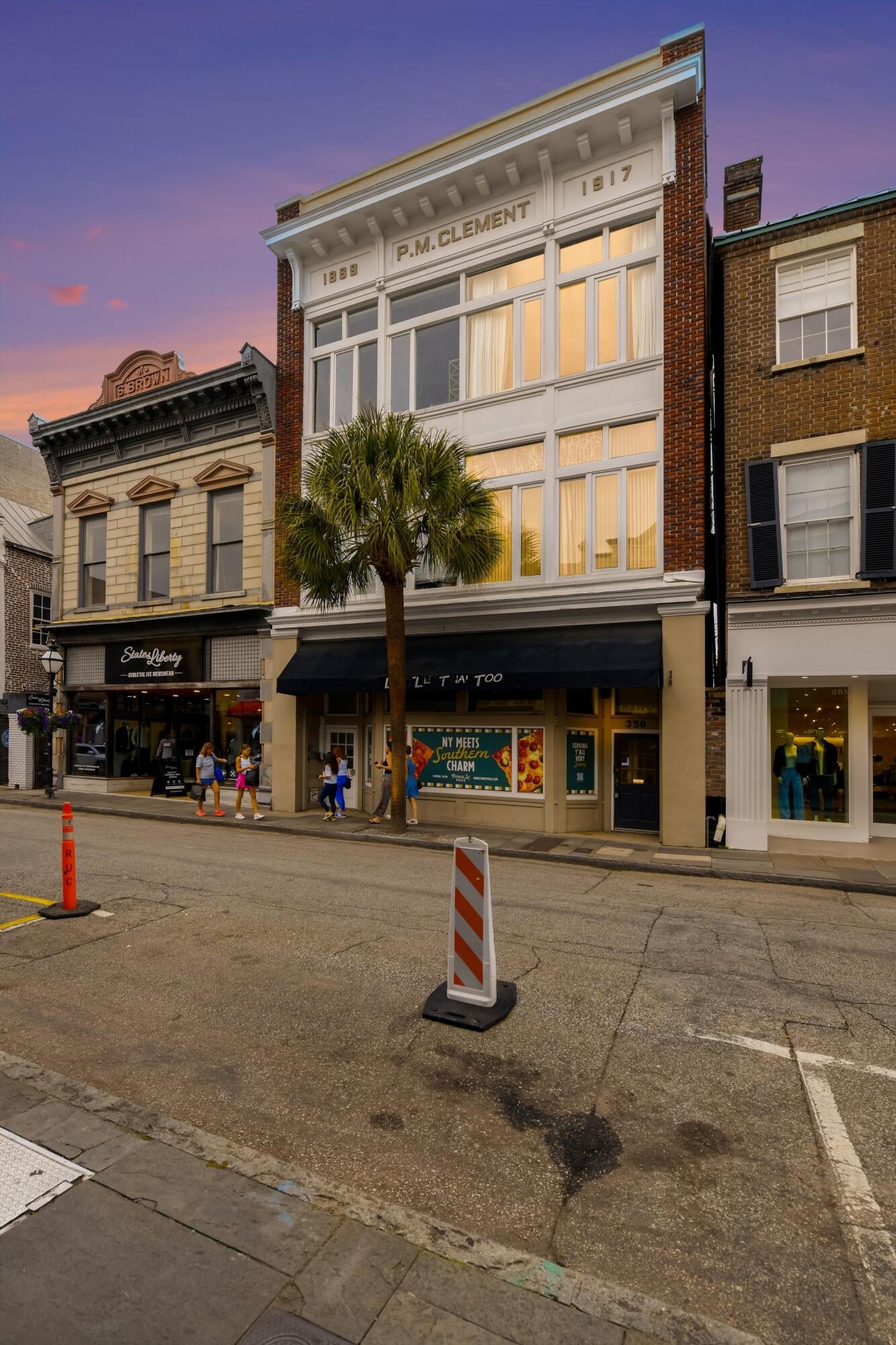 350 King Street 207