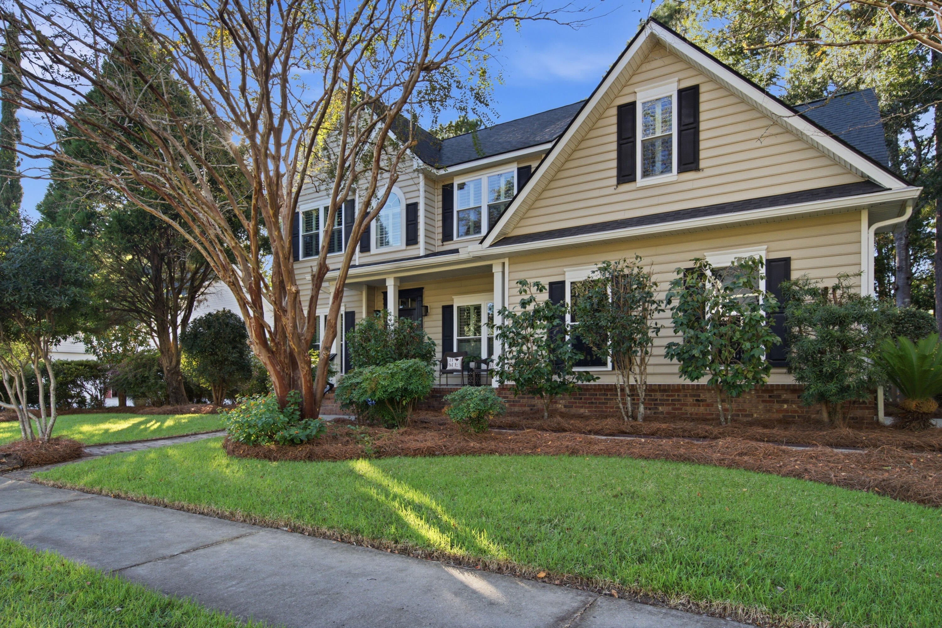 305 Gleneagles Drive