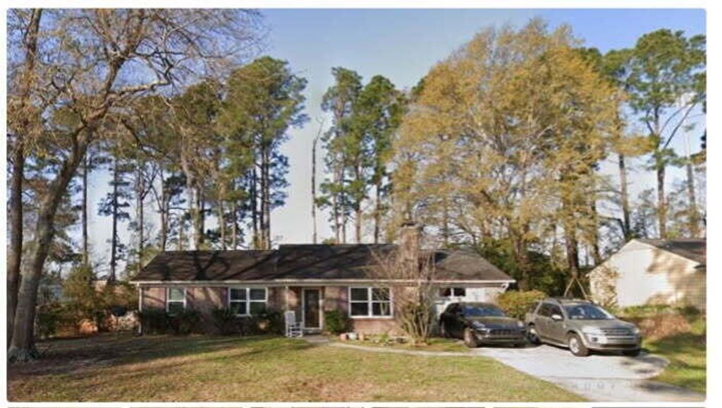 Photo of 1669 Nantahala Boulevard, Mount Pleasant, SC 29464 (MLS # 26012658)