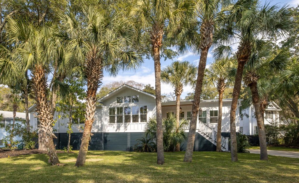 Photo of 257 Forest Trail, Isle of Palms, SC 29451 (MLS # 26006433)