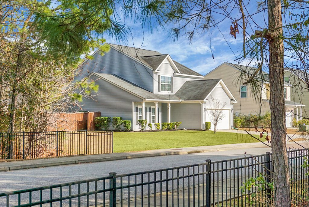 Photo of 424 Gianna Lane, Goose Creek, SC 29445 (MLS # 26000608)