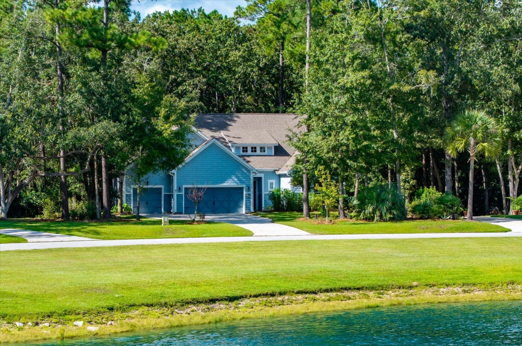 Photo of 235 Camber Road, Huger, SC 29450 (MLS # 26025177)