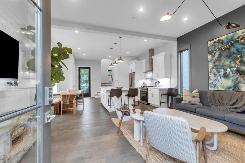 Photo of 7 Carrere Court, Charleston, SC 29403 (MLS # 25031850)