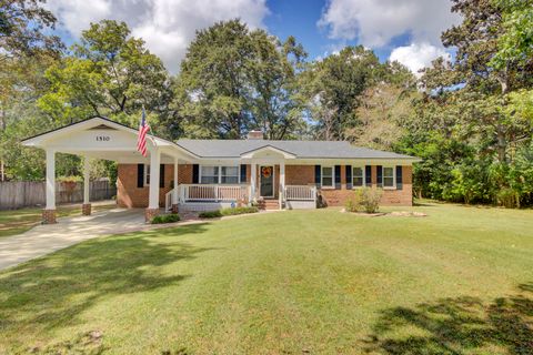 A home in Summerville