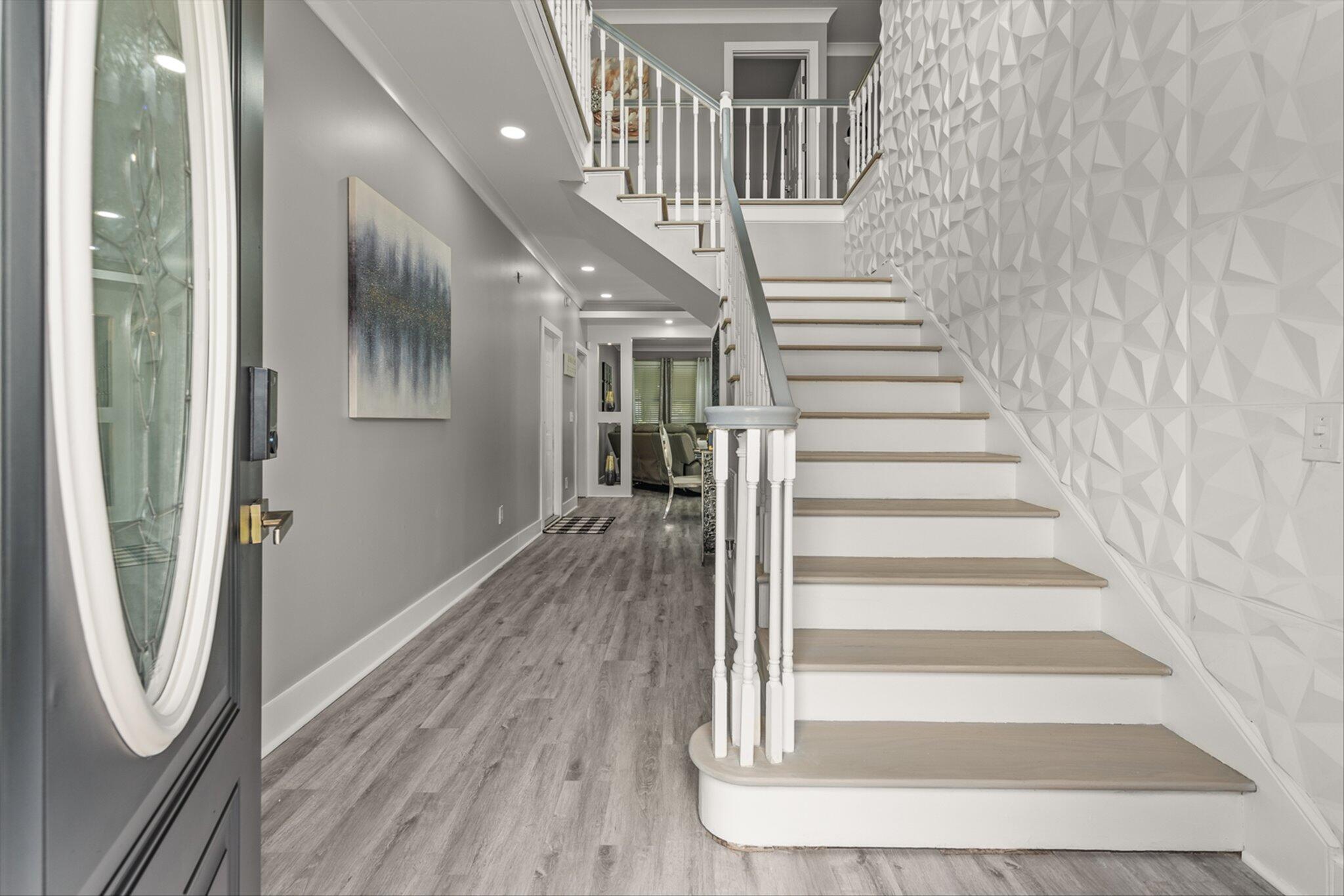 105 N Gateshead Xing