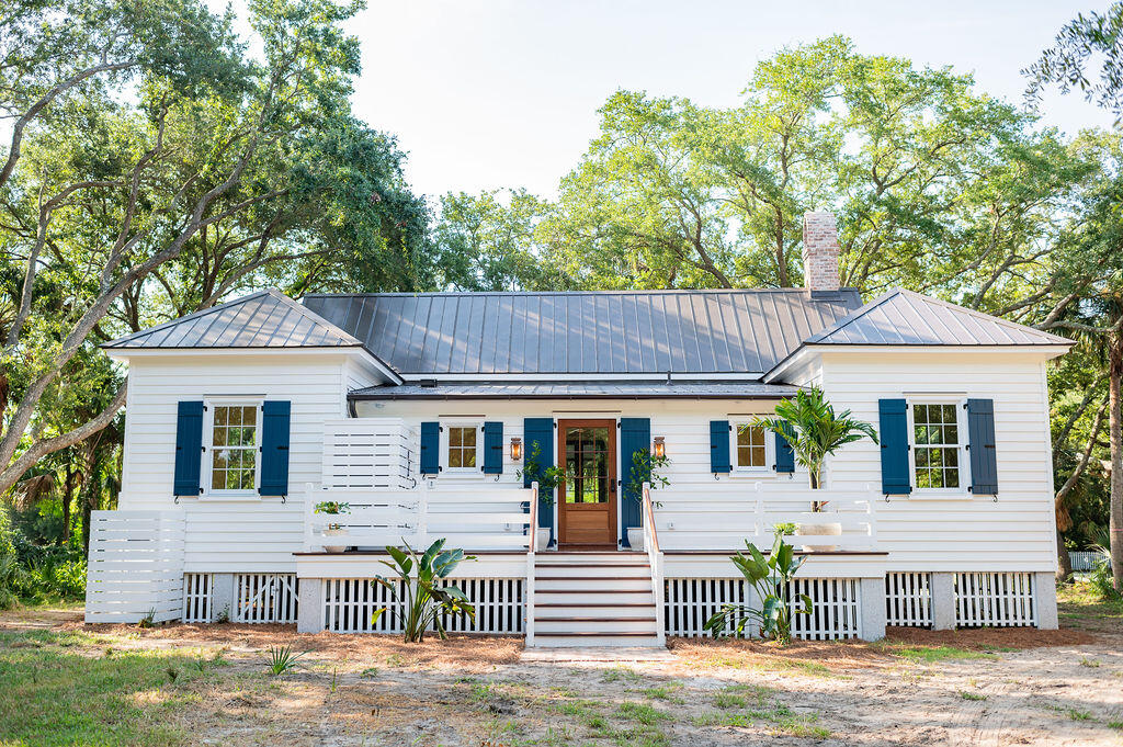 2524 Middle Street
