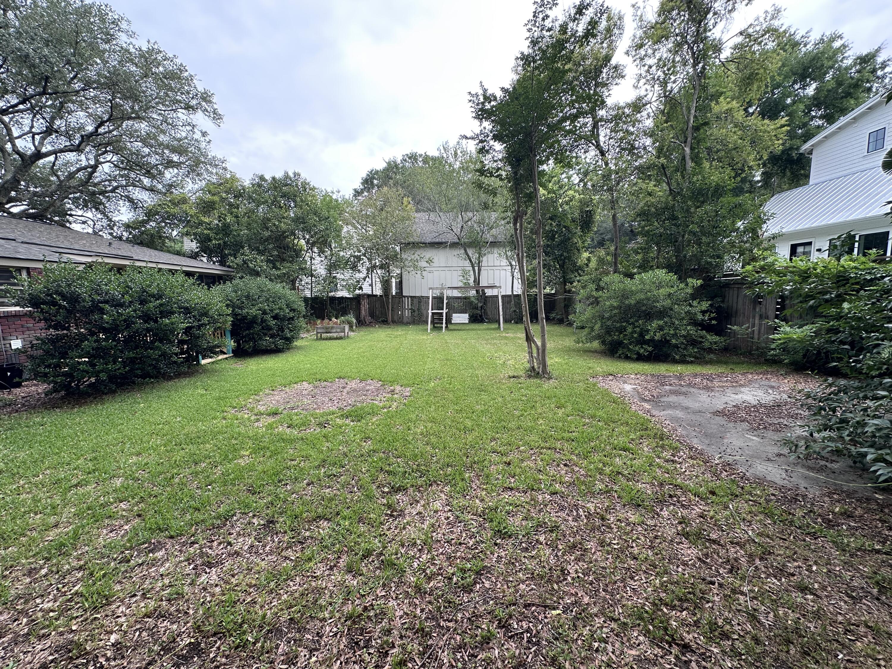 1496 Seminole Street