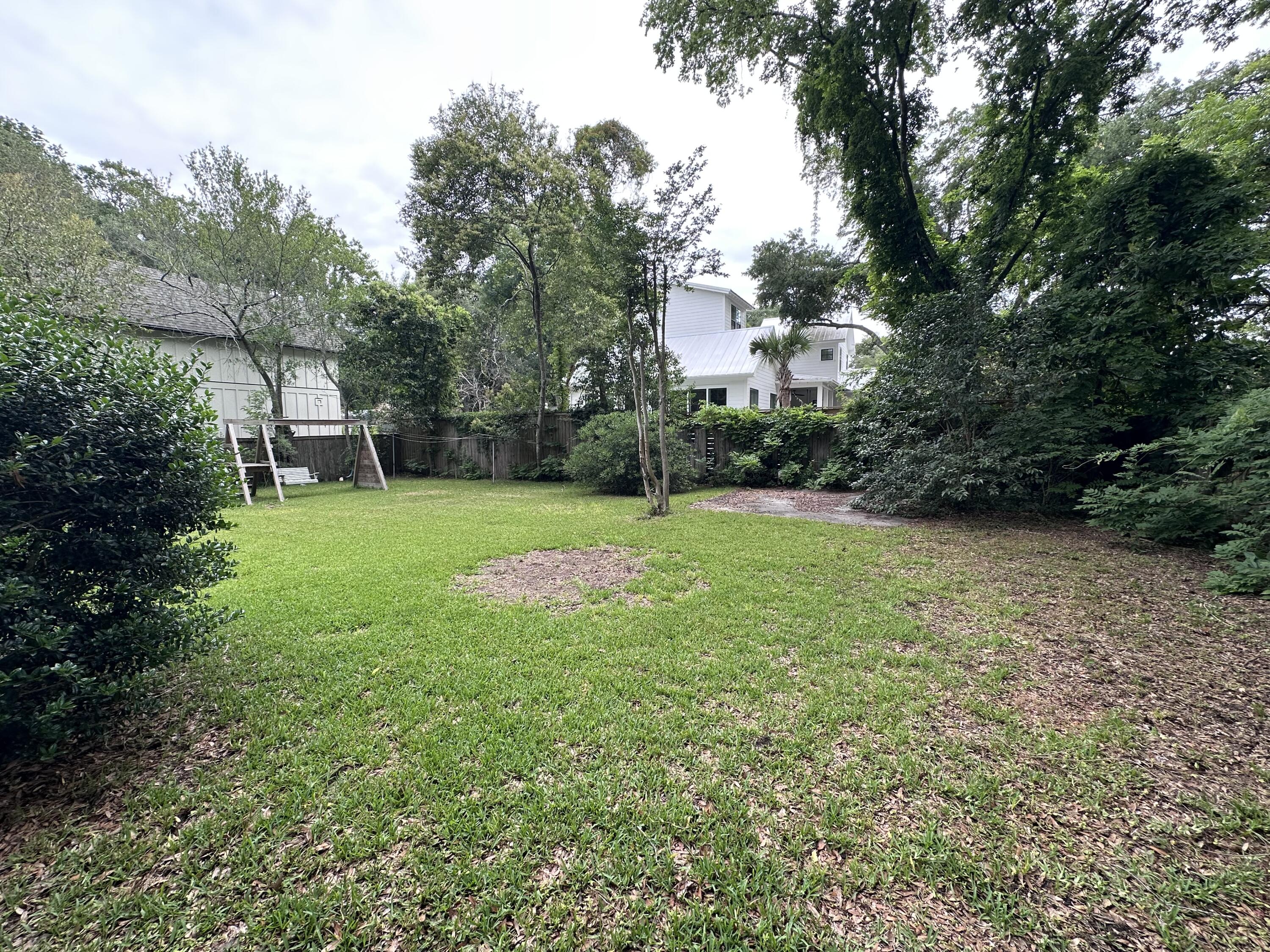 1496 Seminole Street