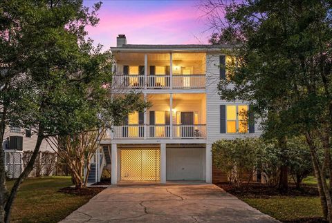 Photo of 1415 Black River Drive, Mount Pleasant, SC 29466 (MLS # 26006816)