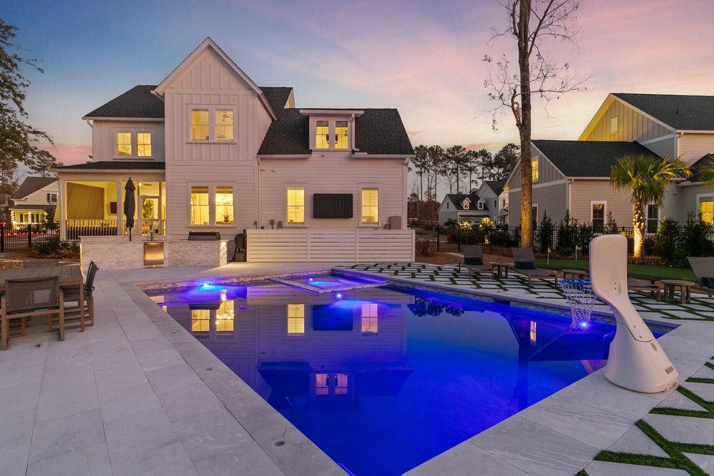 Photo of 1740 Bolden Drive, Mount Pleasant, SC 29466 (MLS # 26000007)