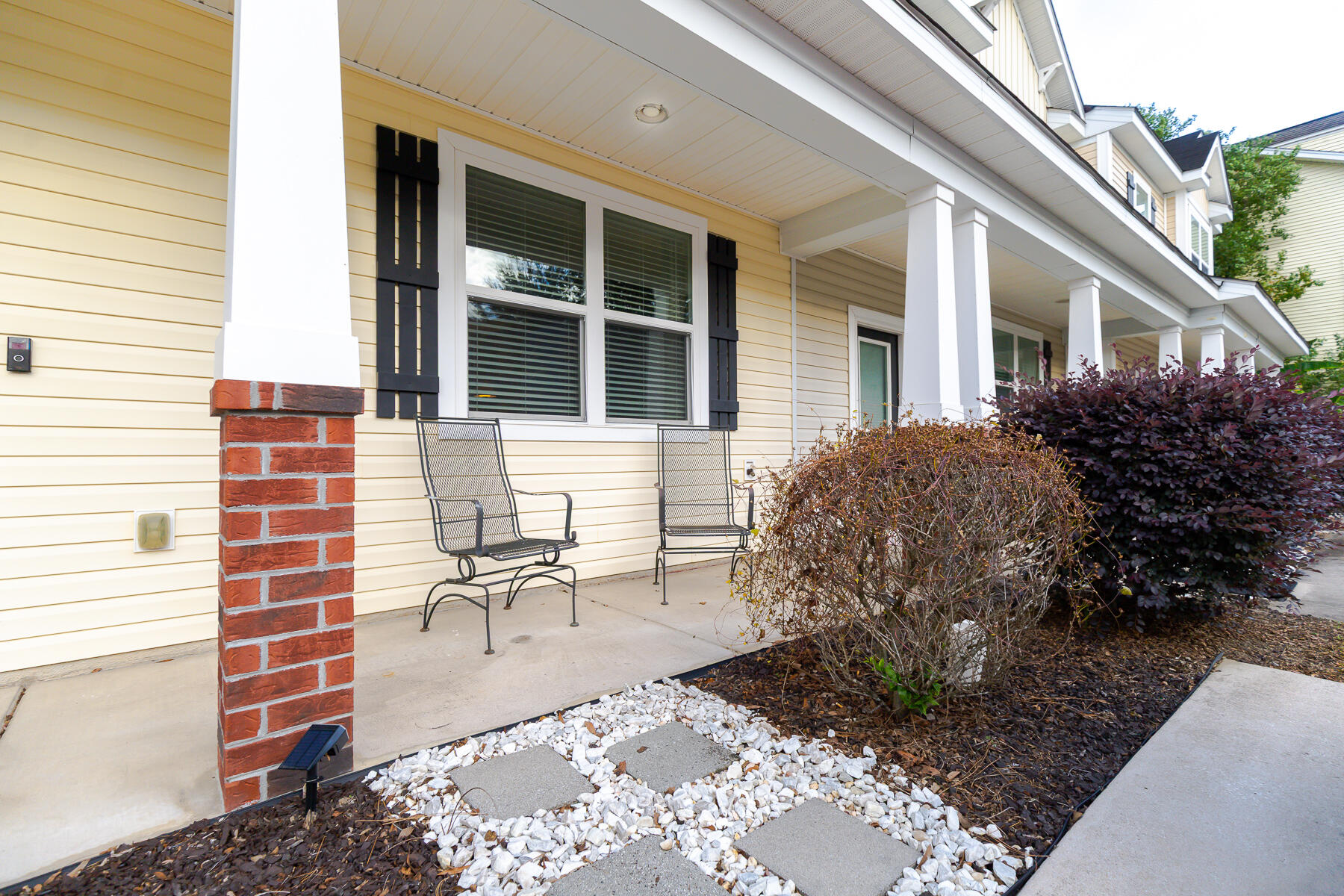 9227 Southern Oak Lane