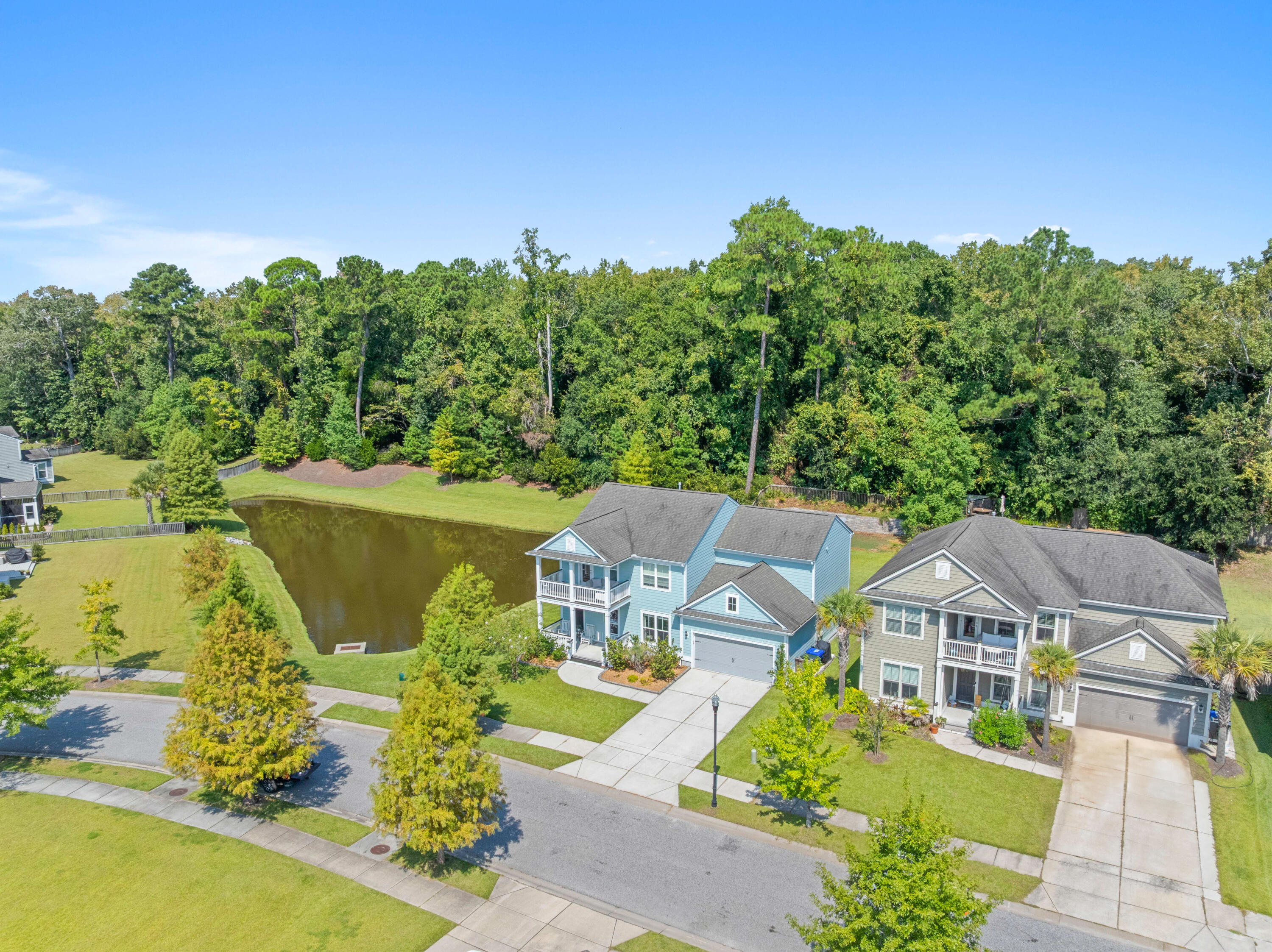 2887 Stonestown Drive