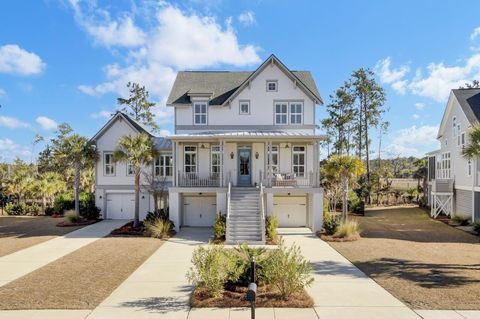 A home in Mount Pleasant