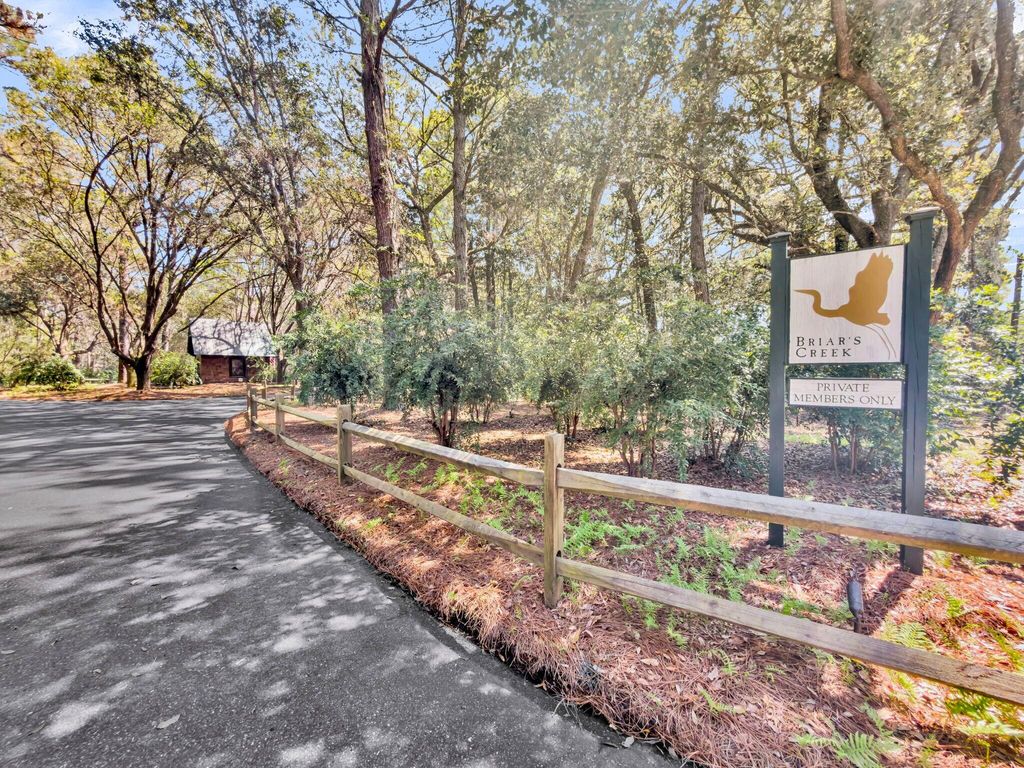 Photo of 4173 Gnarled Oaks Lane, Johns Island, SC 29455 (MLS # 26008417)