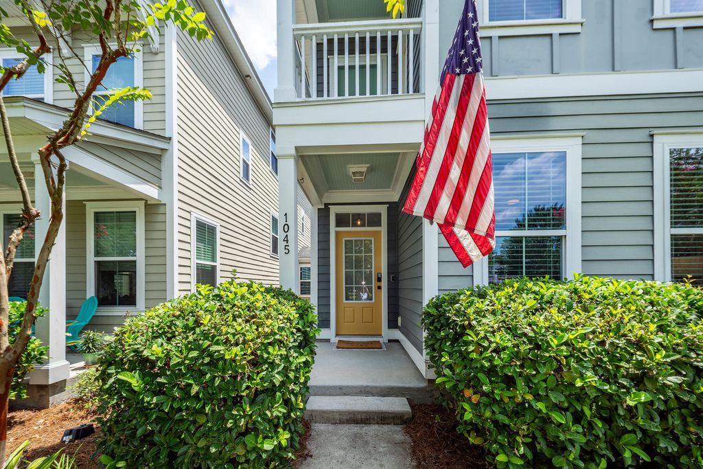 Photo of 1045 Ashley Garden Boulevard, Charleston, SC 29414 (MLS # 25028915)
