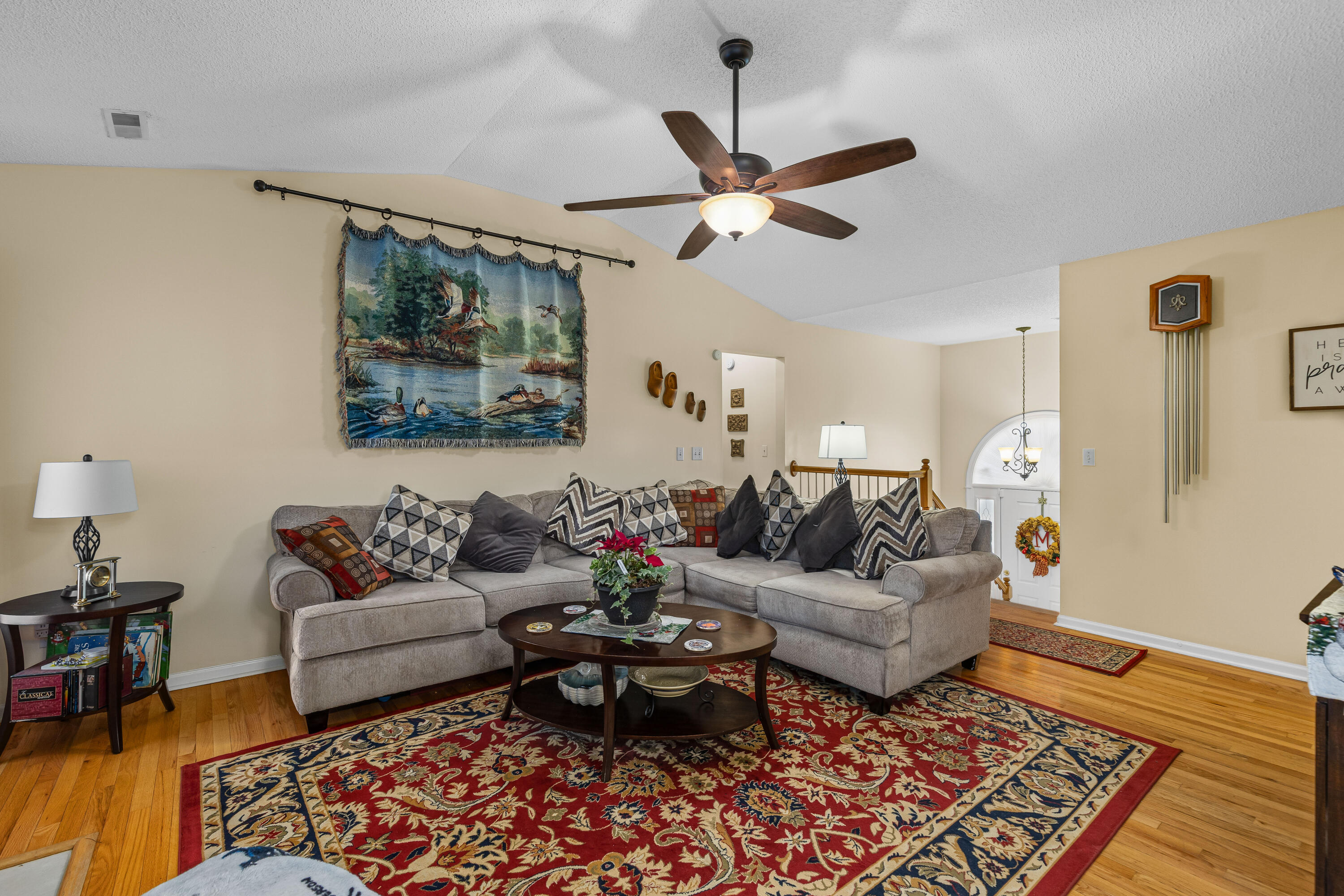 1037 Cobblestone Boulevard