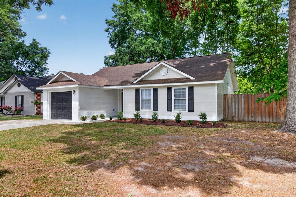 Photo of 4410 Rice Mill Drive, Charleston, SC 29420 (MLS # 26012089)