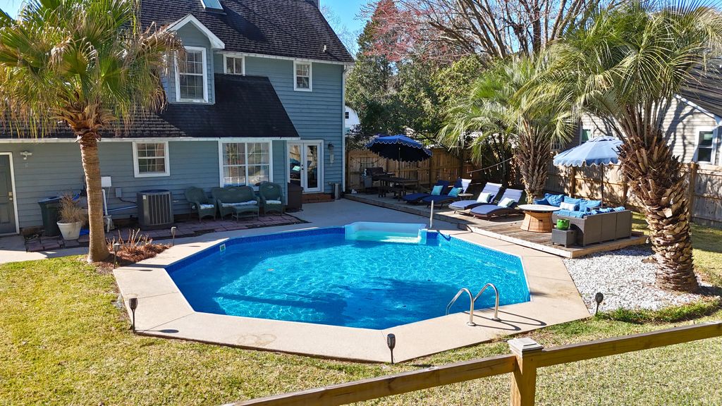 Photo of 851 Ramblewood Circle, Mount Pleasant, SC 29464 (MLS # 26001893)