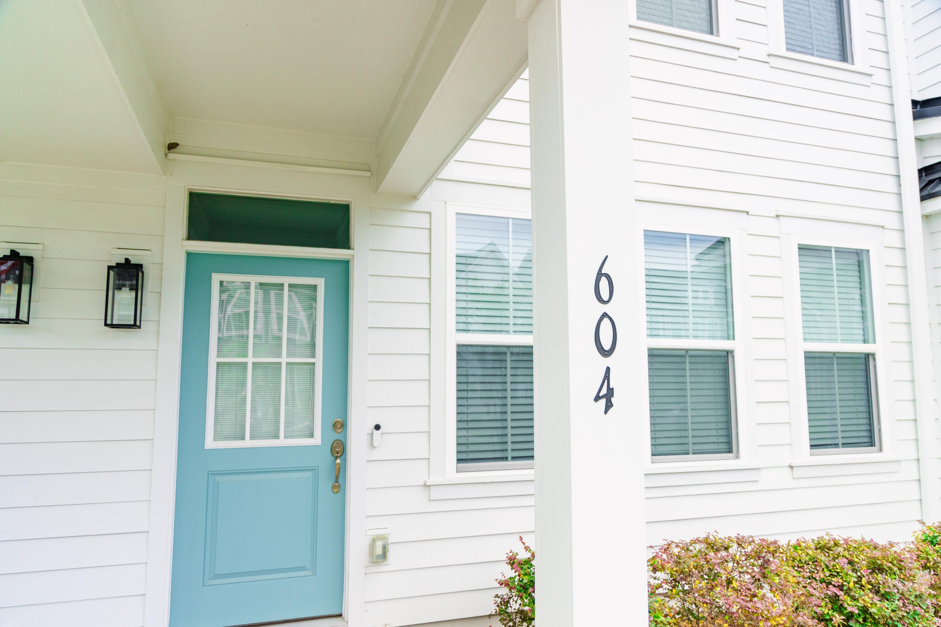 604 Southview Lane