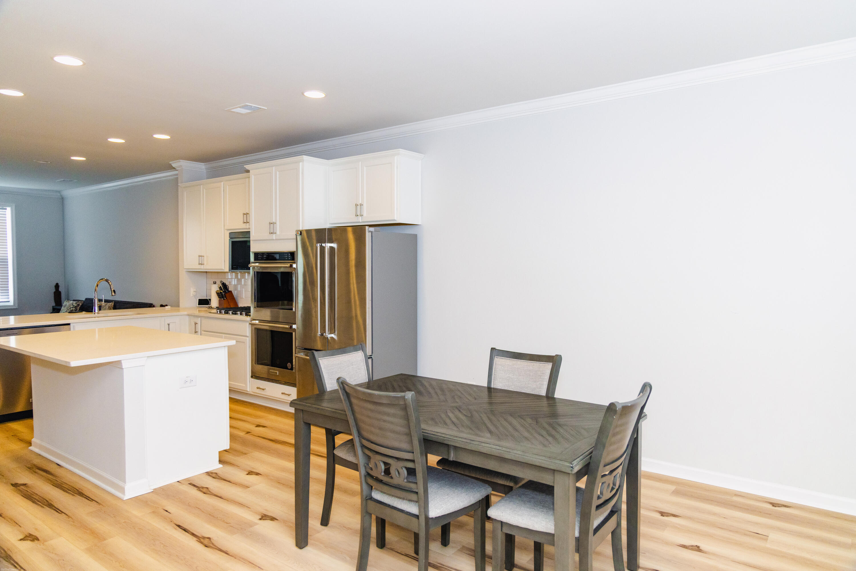 604 Southview Lane