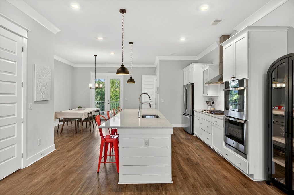 Photo of 802 Kings Oak Court #4, Charleston, SC 29492 (MLS # 26011168)