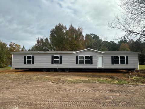 A home in Pineville