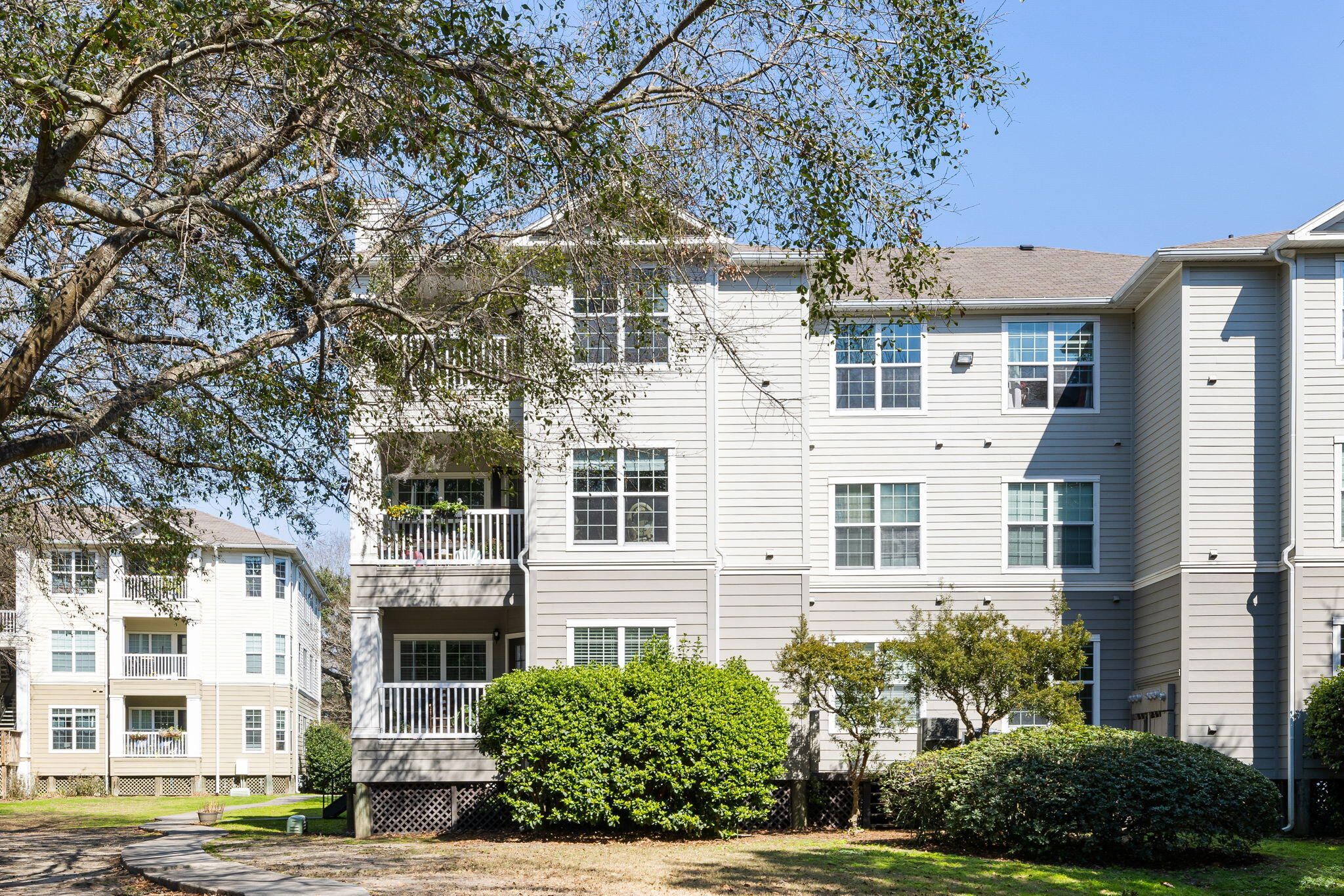 700 Daniel Ellis Drive 5302