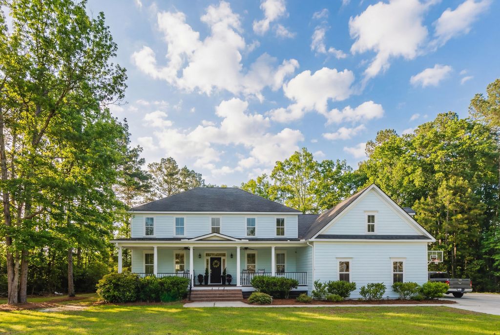 Photo of 4207 Cottage Grove Court, Summerville, SC 29483 (MLS # 26009790)