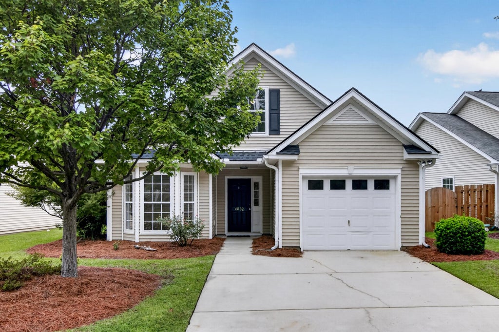 Photo of 4832 Carnoustie Court, Summerville, SC 29485 (MLS # 26026836)