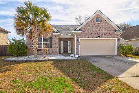 A home in North Charleston