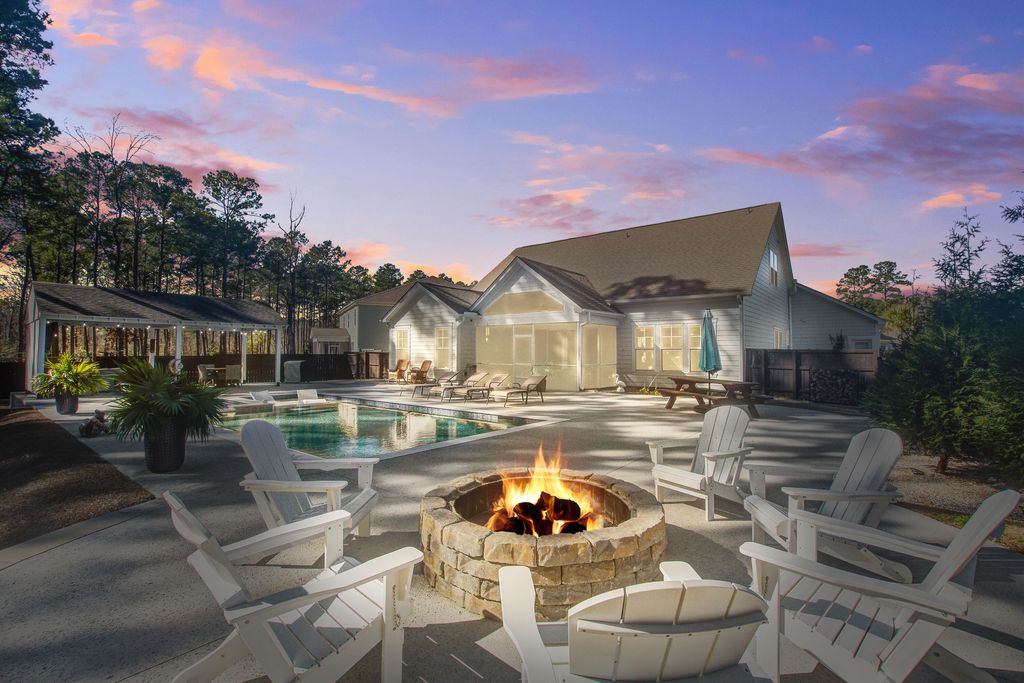 Photo of 421 Bowstring Drive, Huger, SC 29450 (MLS # 26001860)