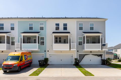 Photo of 304 Pathfinder Way, Charleston, SC 29492 (MLS # 25014735)