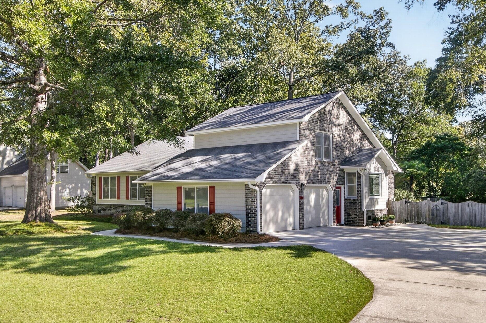 601 Essex Drive