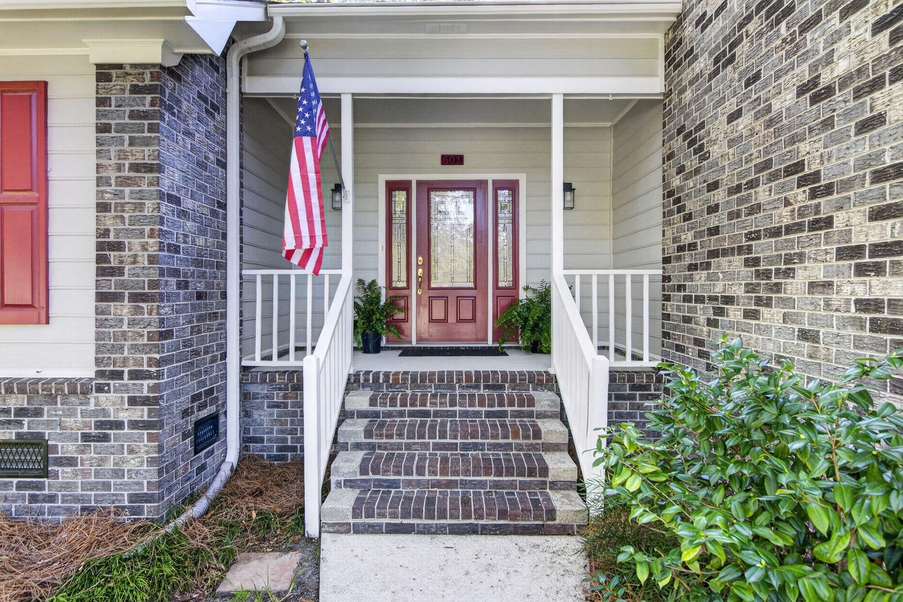 601 Essex Drive