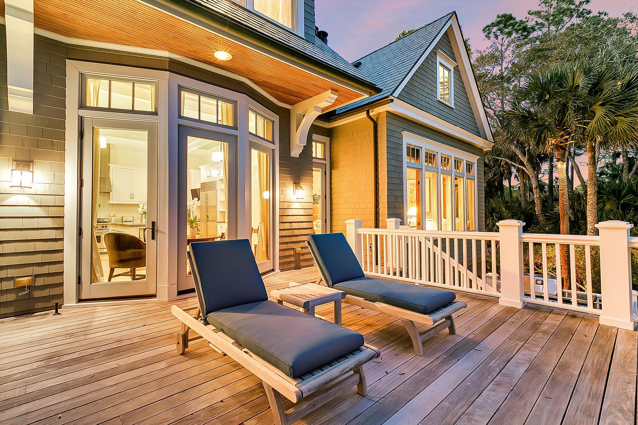 212 Chinaberry Lane