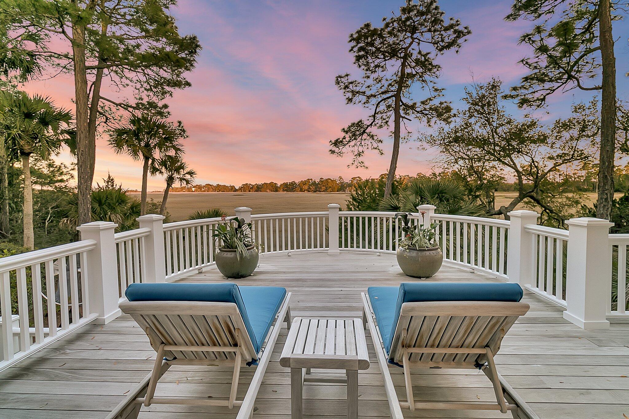 212 Chinaberry Lane