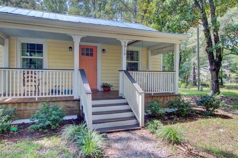 A home in Ravenel