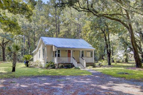 A home in Ravenel